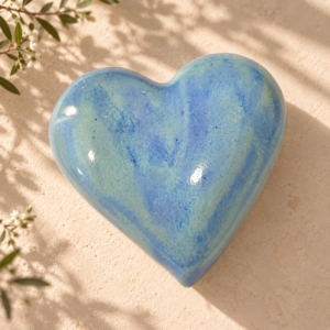 Corazón escultórico de cerámica – Blue Lagoon