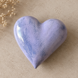 Corazón escultórico de cerámica - Lavanda